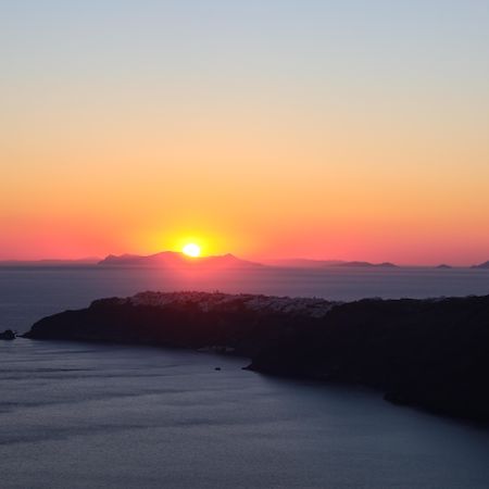 Rocabella Santorini Hotel & Spa 易莫洛林 外观 照片