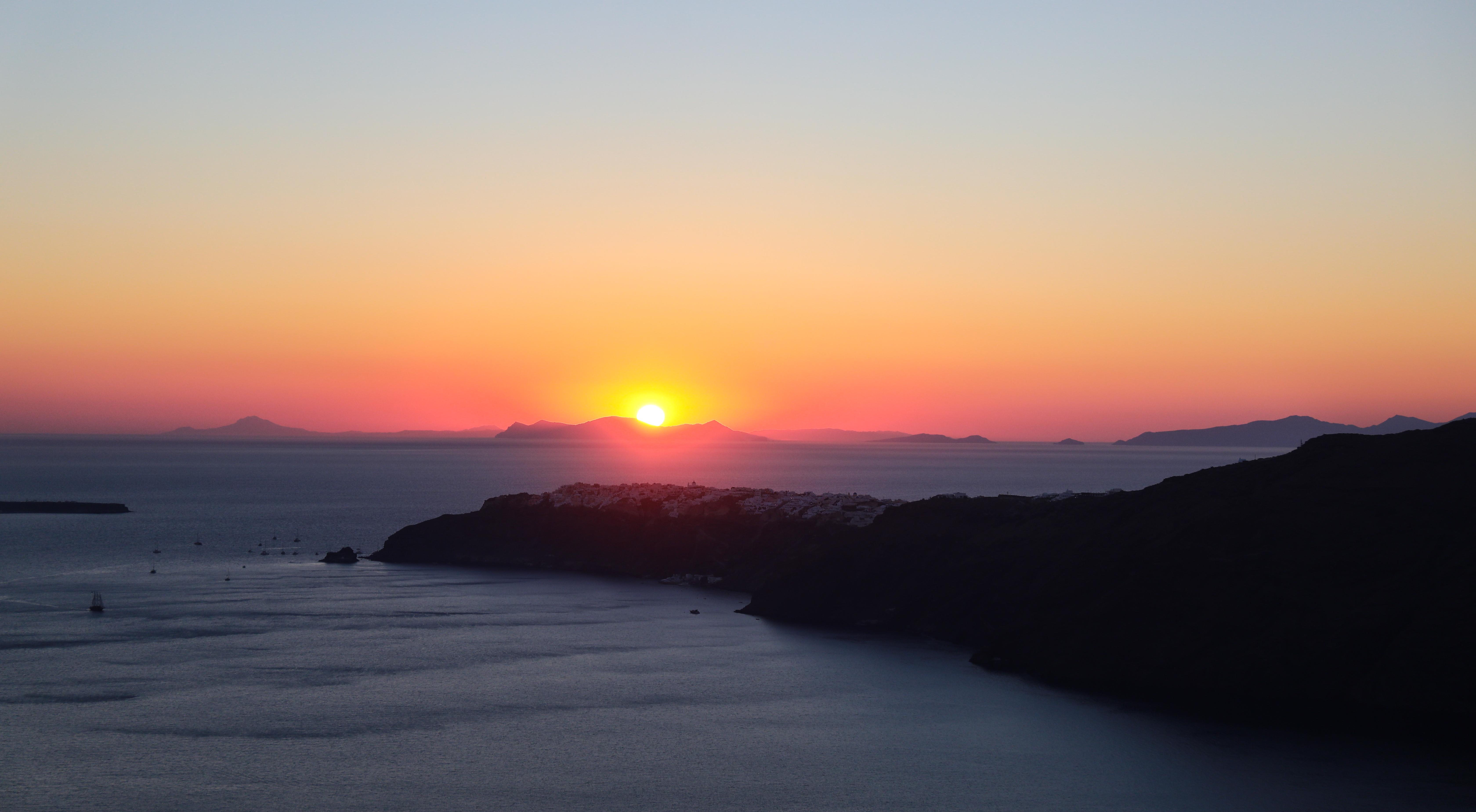 Rocabella Santorini Hotel & Spa 易莫洛林 外观 照片