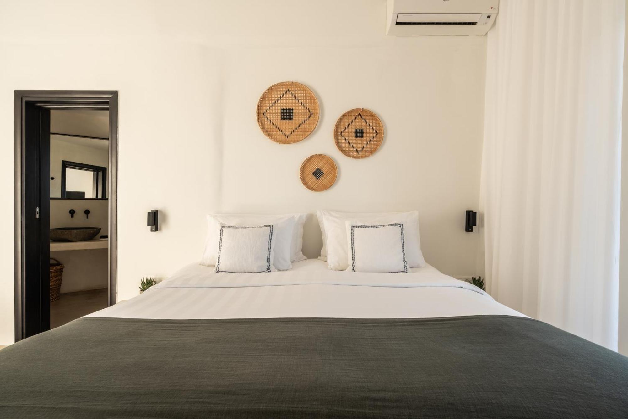 Rocabella Santorini Hotel & Spa 易莫洛林 外观 照片
