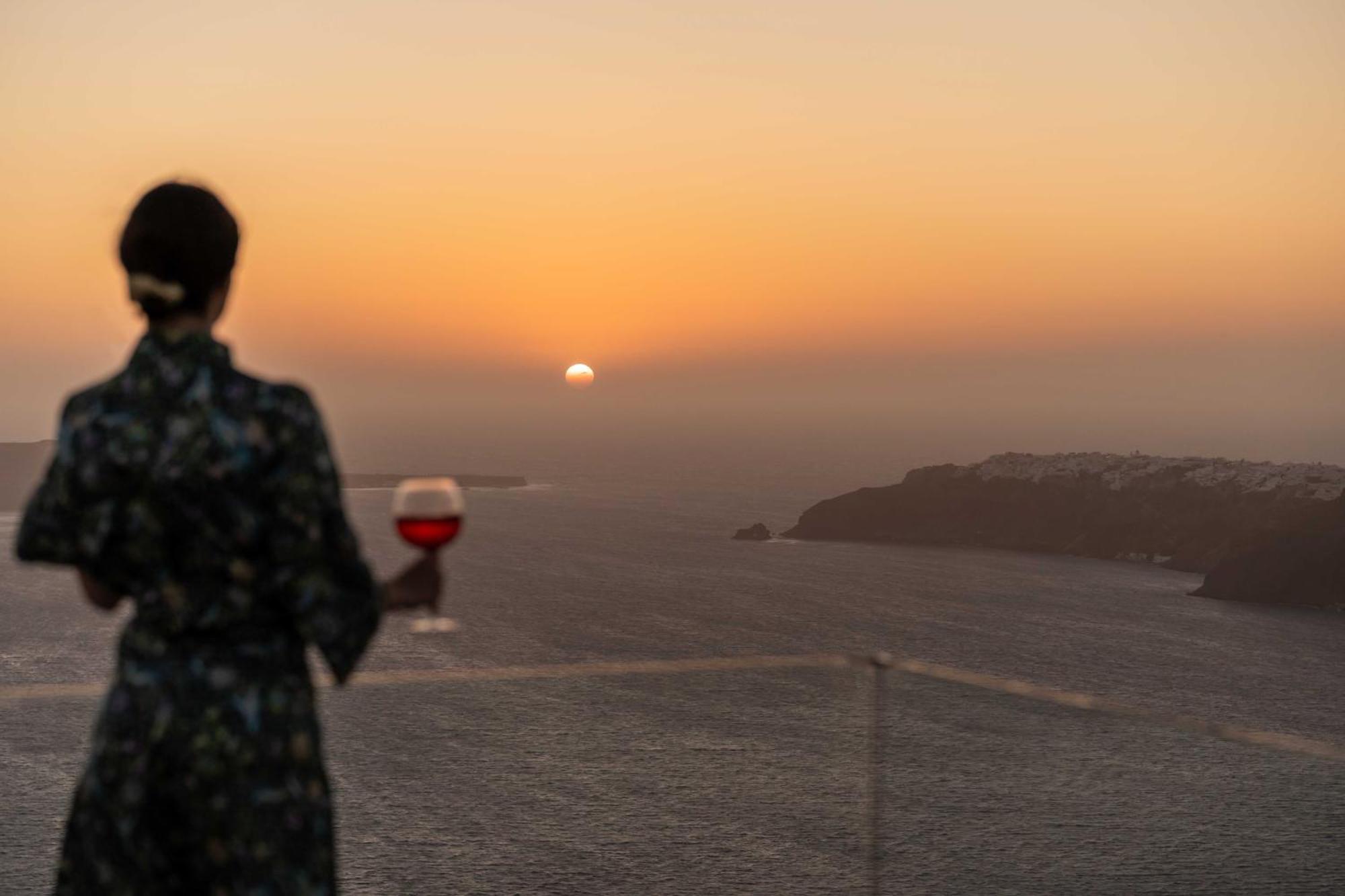 Rocabella Santorini Hotel & Spa 易莫洛林 外观 照片